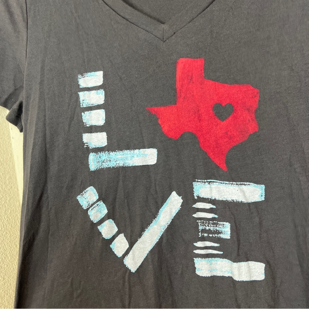 LOVE Texas State Homesick V Neck T-Shirt SMALL Casual Short Sleeve - Picture 2 of 4